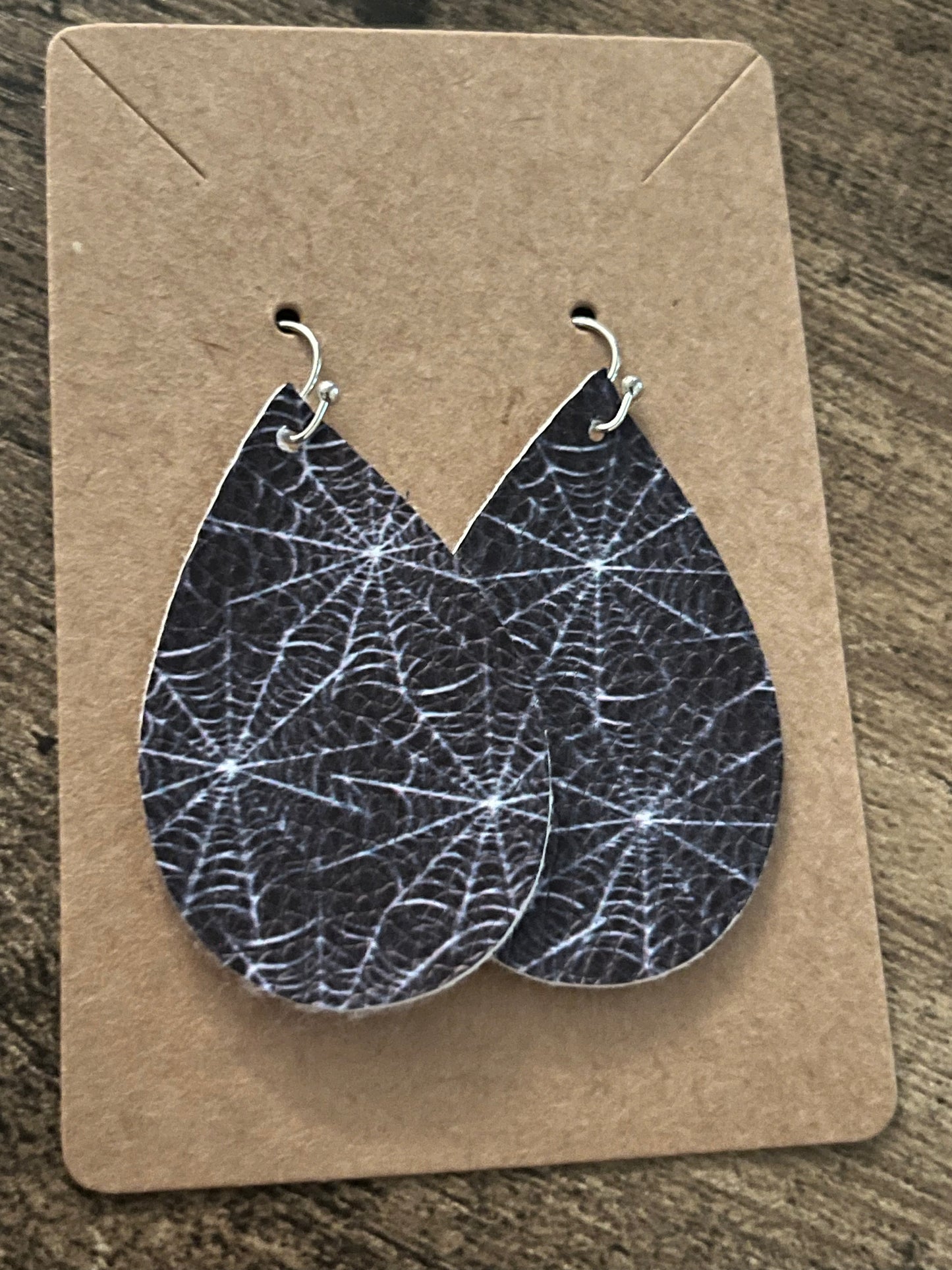 Earrings (large teardrop)