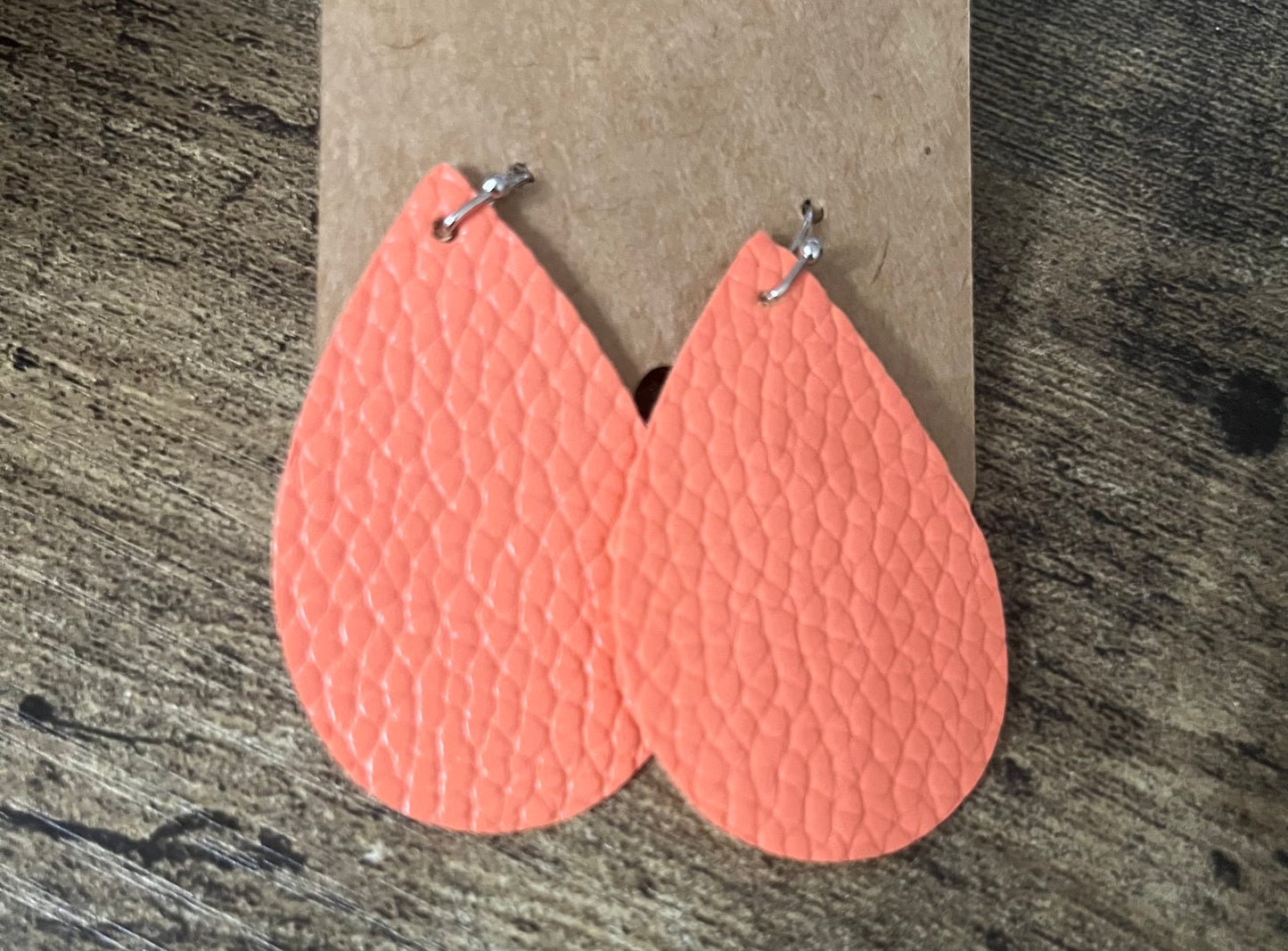 Earrings (large teardrop)