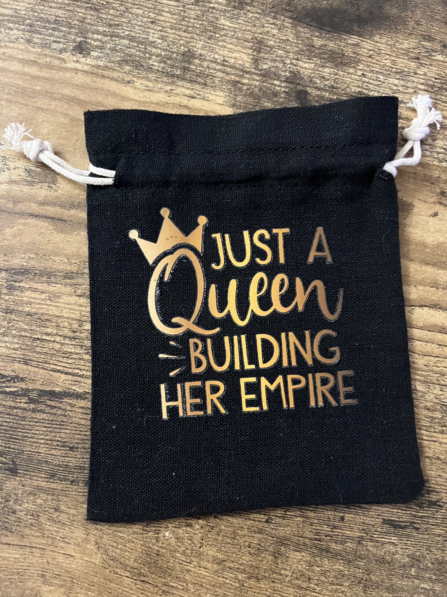 Mini cinch bags