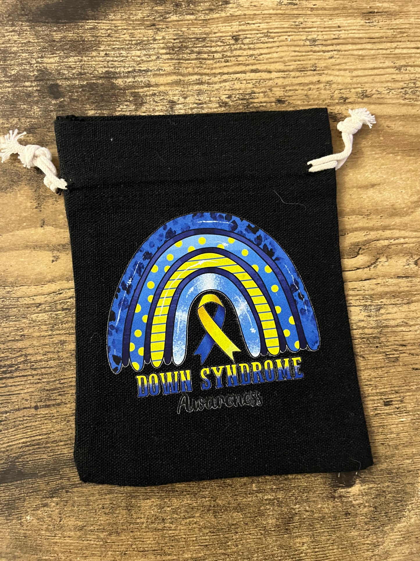 Mini cinch bags