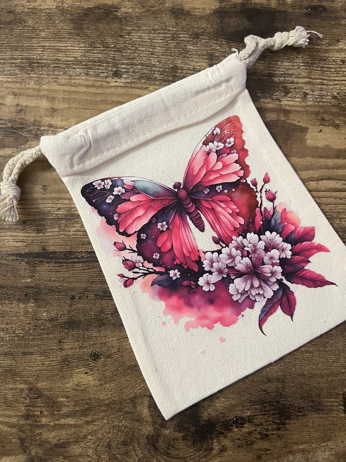 Small cinch bags