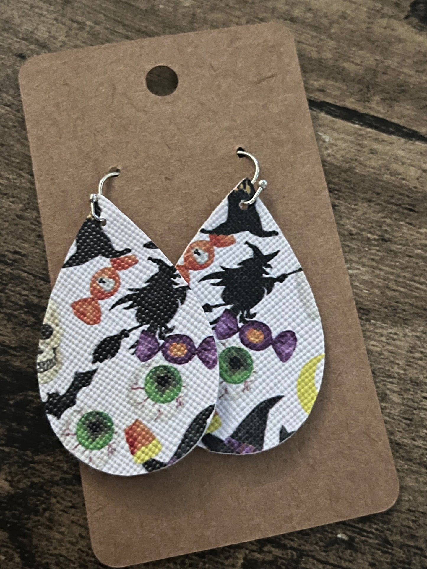 Earrings (large teardrop)